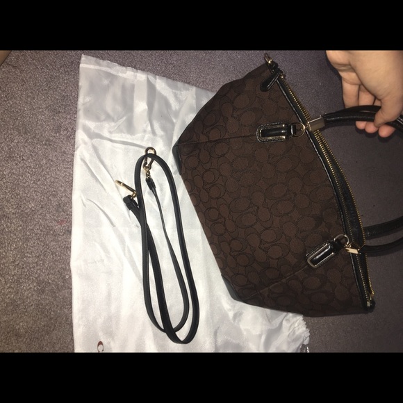 Coach Bag - Picture 3 of 5